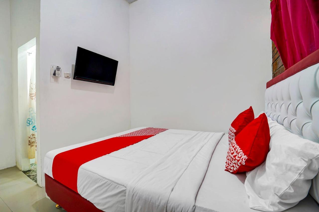 Super Oyo 91173 Guesthouse King Puntodewo Pakualaman Eksteriør billede